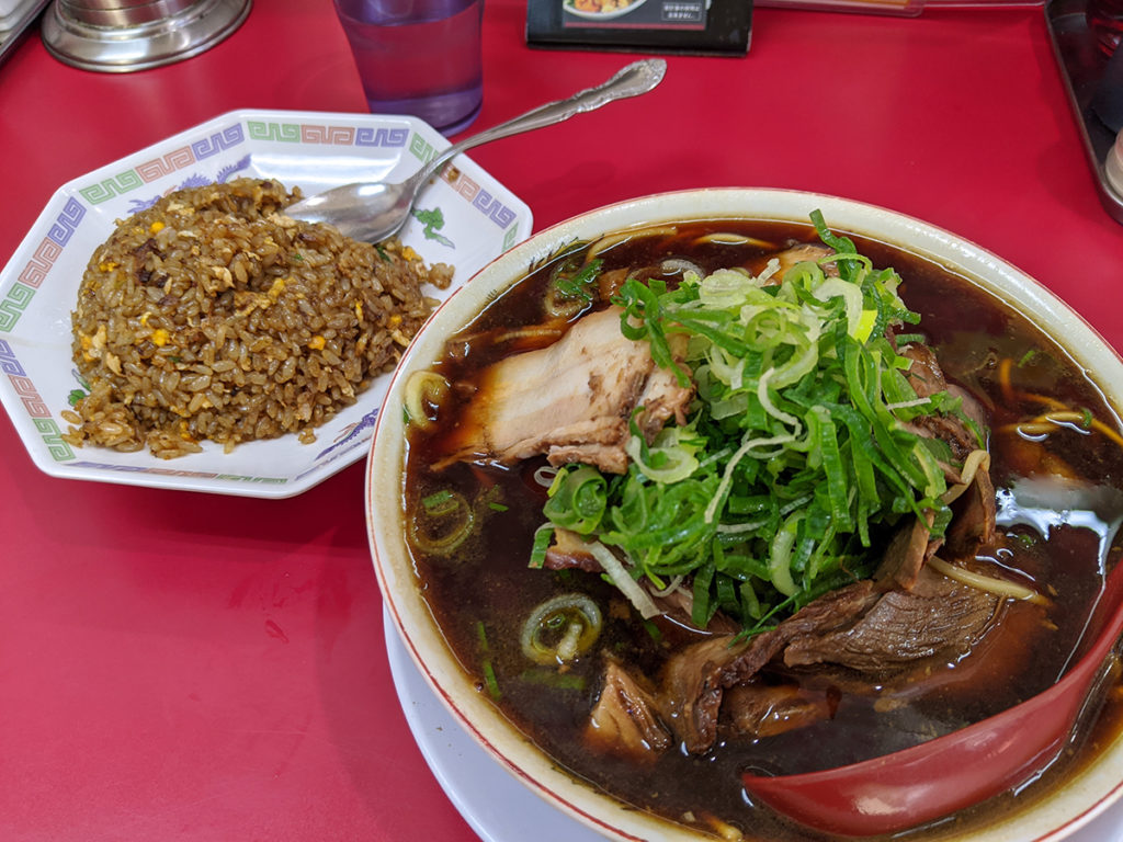 新福菜館のラーメン＆チャーハン