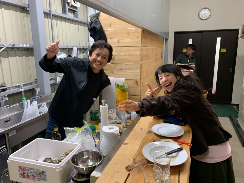 舞鶴モヒートで記念撮影