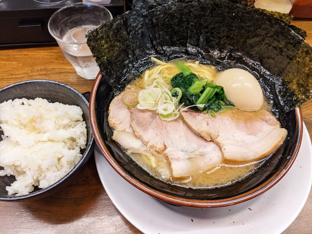 横浜家系ラーメン幸村家